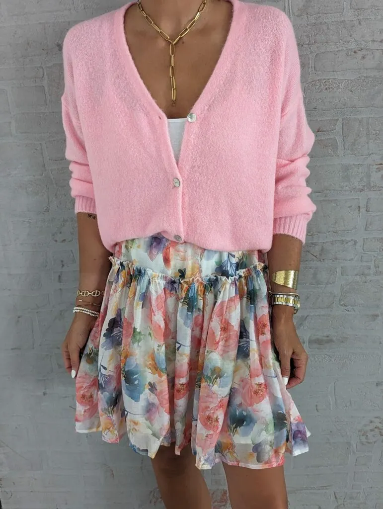 Cardigan mit V-Neck MALLORY – versch. Farben