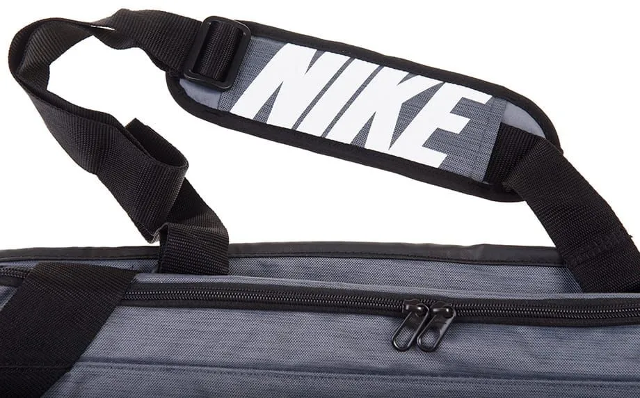 Nike Sporttasche mit Reißverschluss Brasilia BA5334 064
